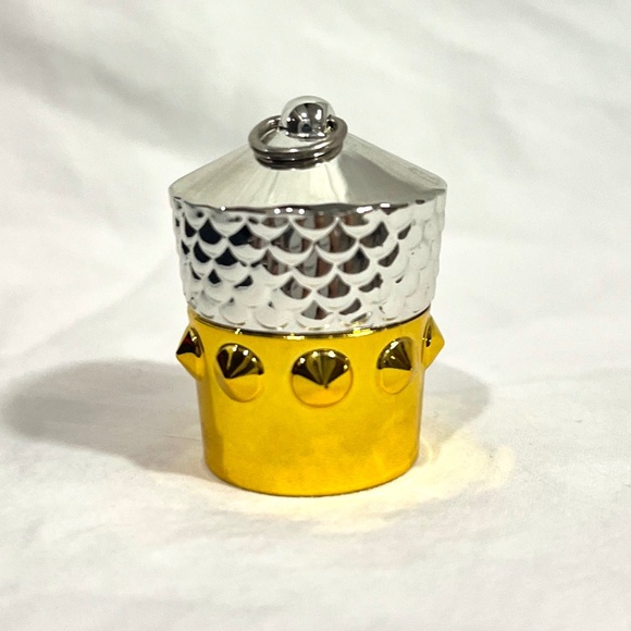 Christian Louboutin Iconic 001 Red Silky Satin Lip Colour Lipstick with Box - Picture 7 of 16